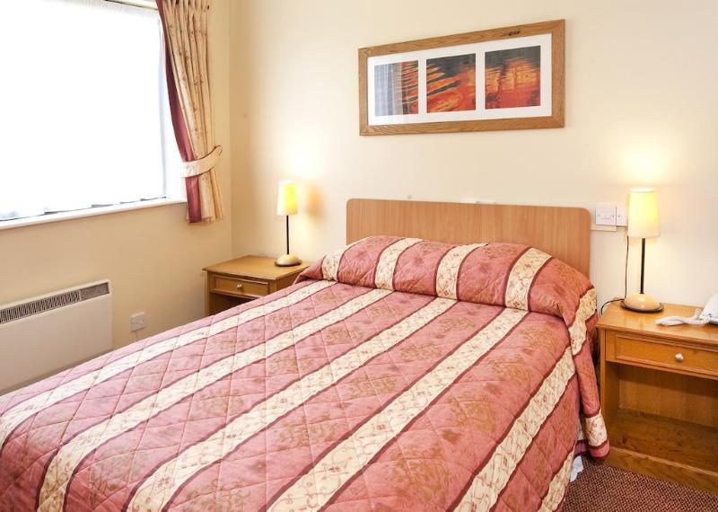 The Broughton Hotel By Greene King Inns Milton Keynes Buitenkant foto